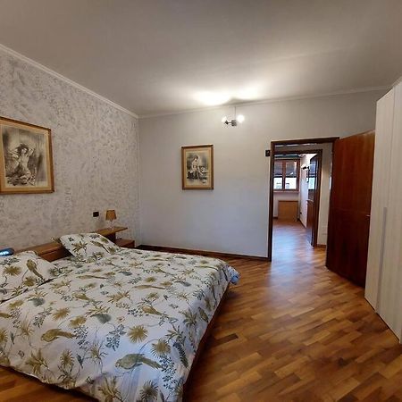 Lungarno 32 With Private Parking Apartment Florence Luaran gambar