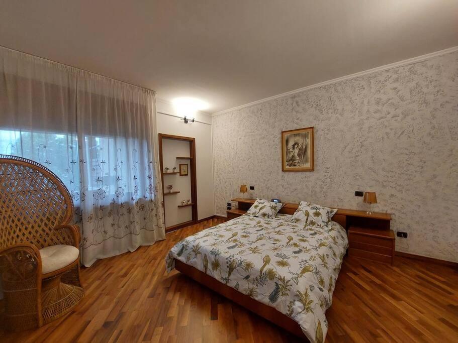 Lungarno 32 With Private Parking Apartment Florence Luaran gambar