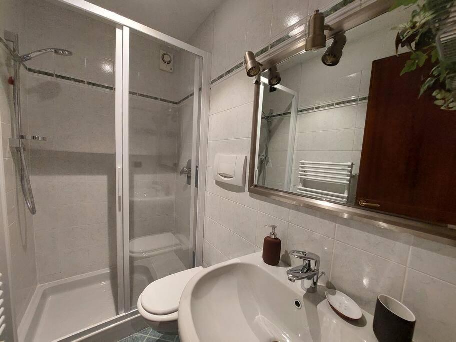 Lungarno 32 With Private Parking Apartment Florence Luaran gambar