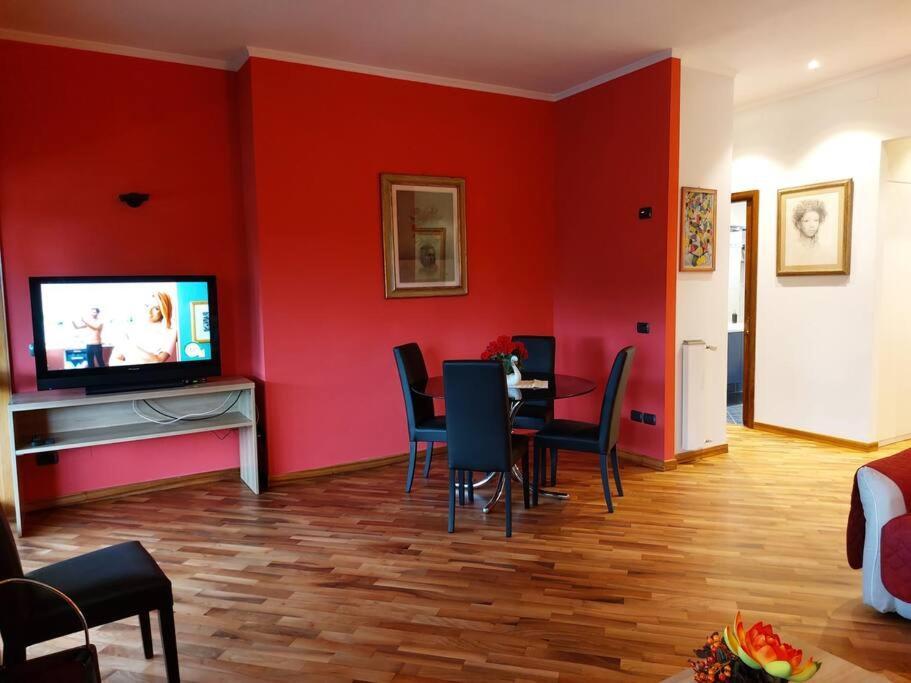Lungarno 32 With Private Parking Apartment Florence Luaran gambar