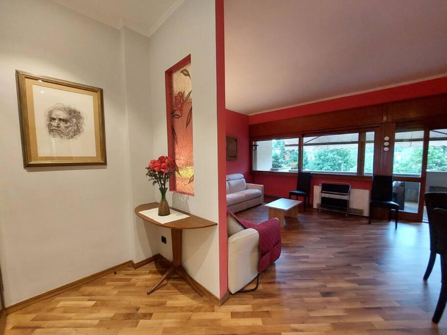 Lungarno 32 With Private Parking Apartment Florence Luaran gambar